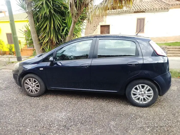 Fiat Punto 2014 photo 4