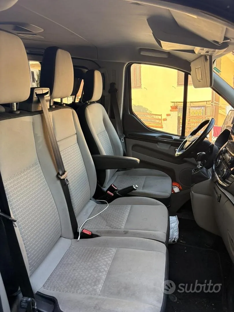 Ford Tourneo Custom 2019 photo 5