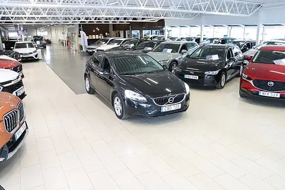 Volvo V40 2017 photo 3