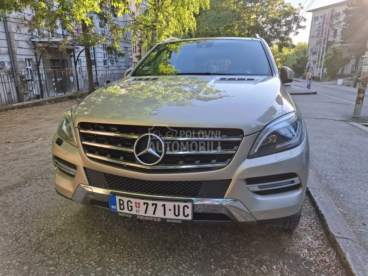 Mercedes-Benz Ml 350 2013 photo 2