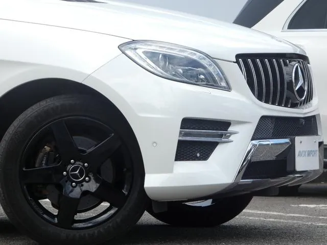 Mercedes-Benz Ml350 Bluetec 4Matic Amg Sports Package 2013 photo 5