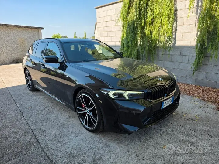 BMW 320D 2023 photo 4