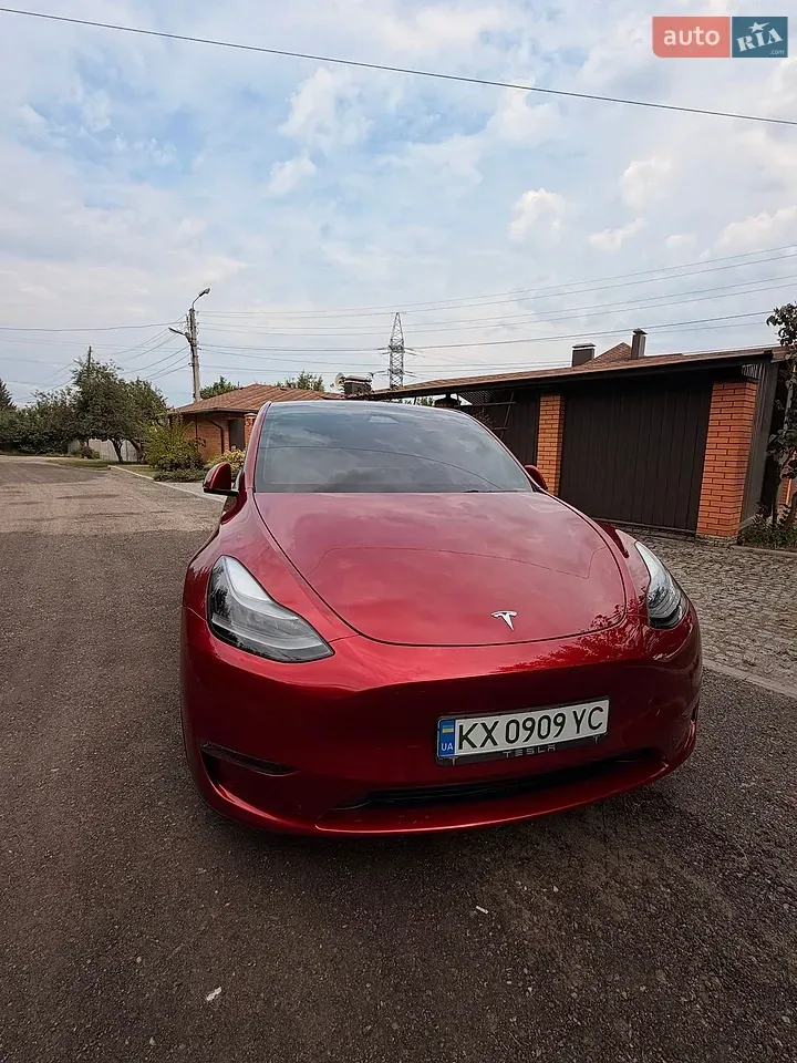 Tesla Model Y 2024 photo 5