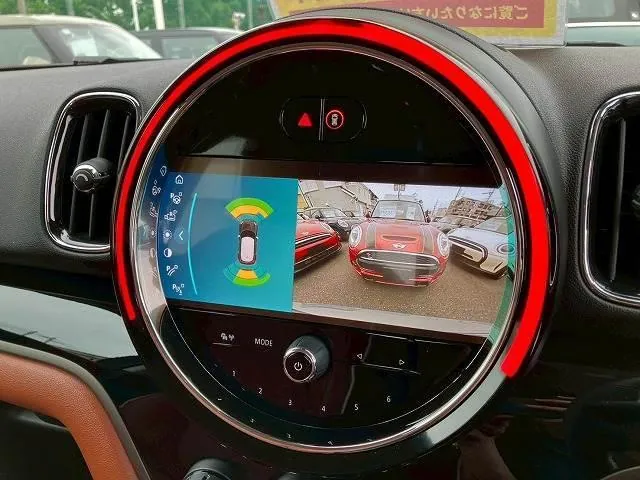 Mini Crossover 2022 photo 5