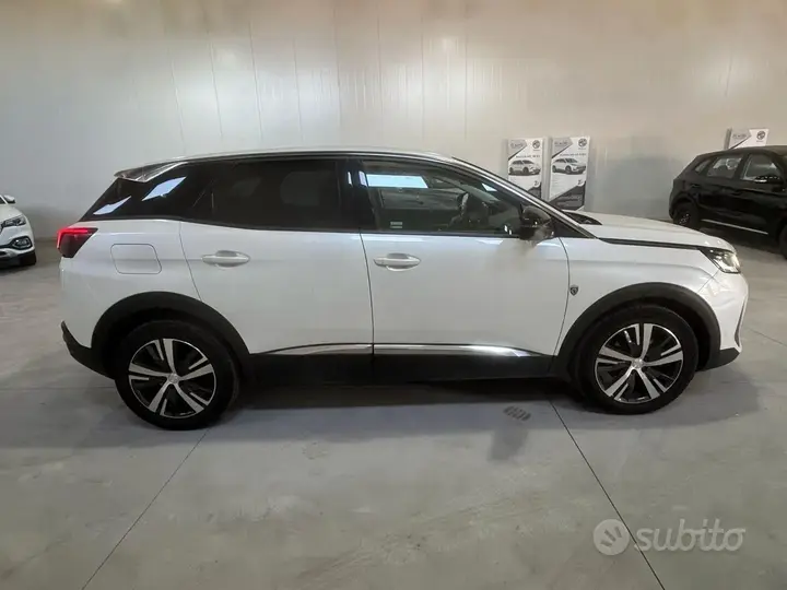 Peugeot 3008 2022 photo 3