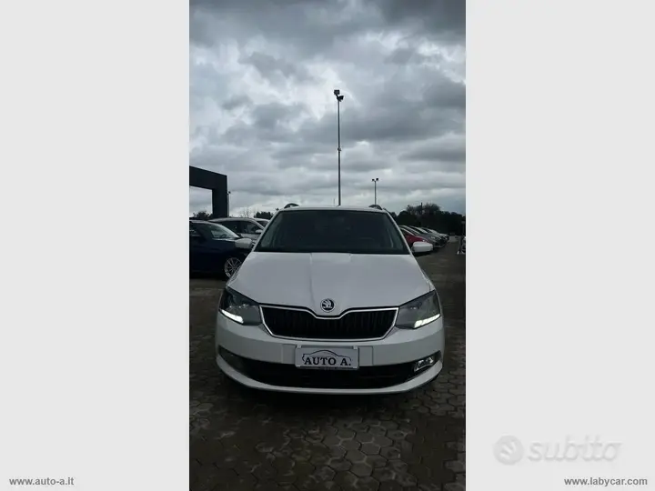 Skoda Fabia 2018 photo 2