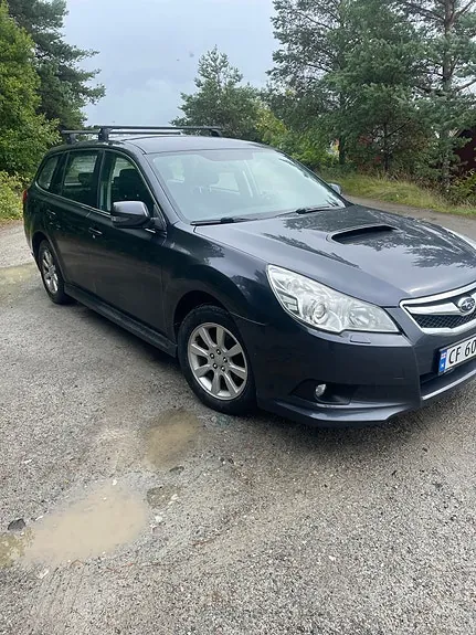 Subaru Legacy 2011 photo 5
