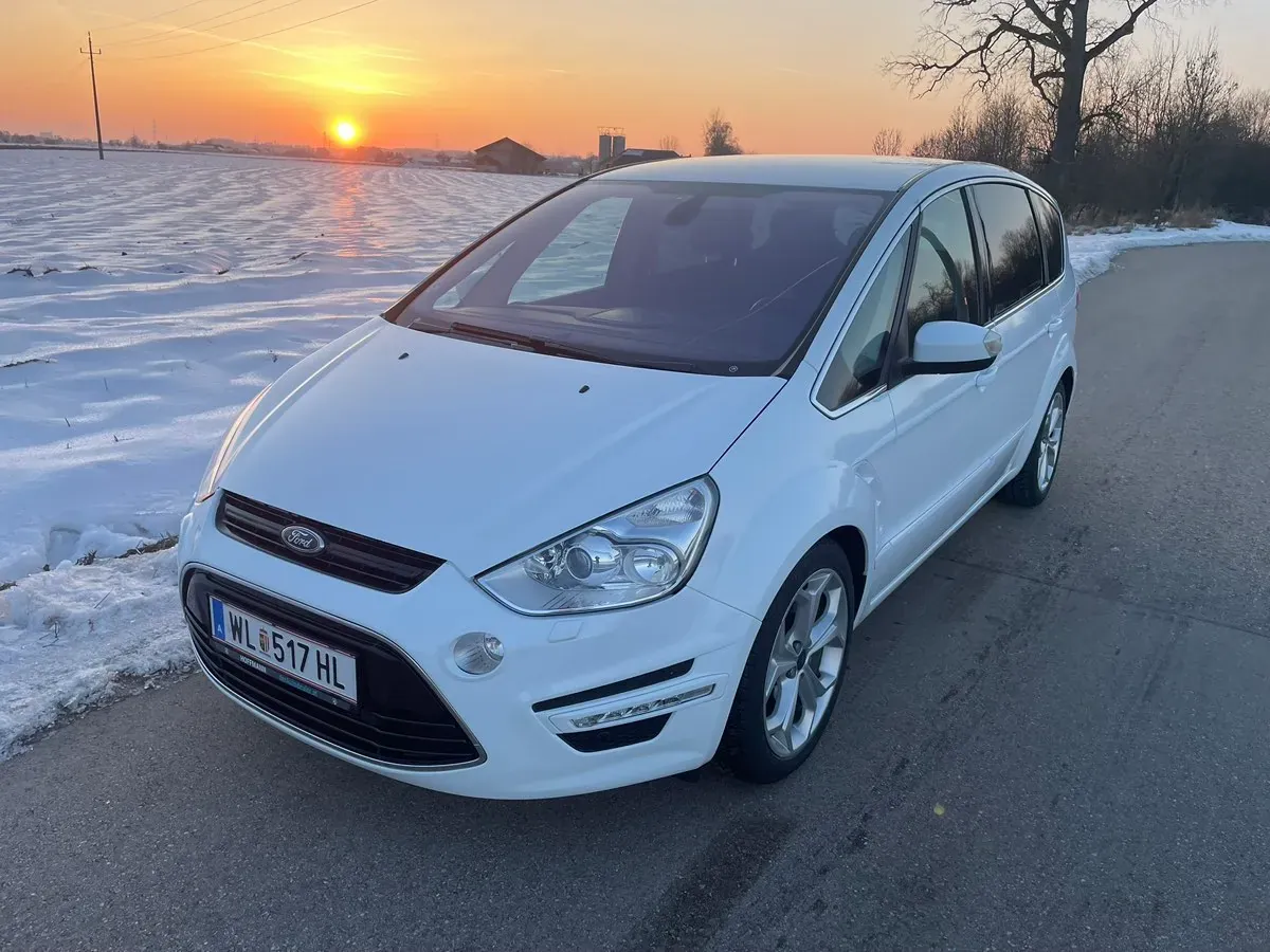 Ford S-Max