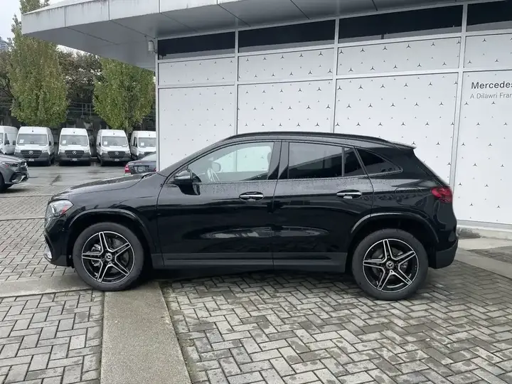 Mercedes-Benz Gla 2026 photo 5