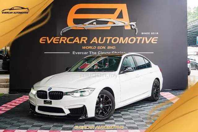 BMW 320I