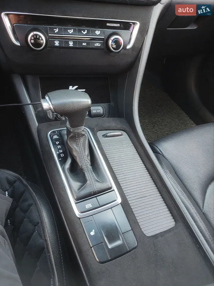 Kia K5 2015 photo 5