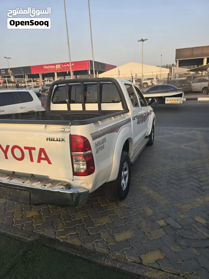 Toyota Hilux 2014 photo 4