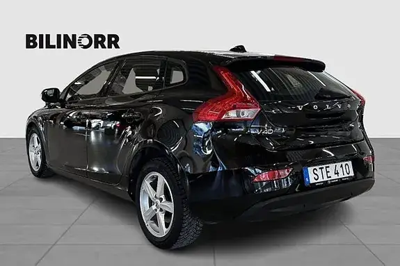 Volvo V40 2017 photo 2