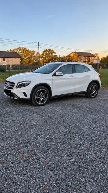 Mercedes-Benz Gla 2015 photo 3
