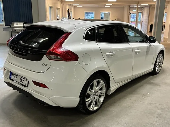 Volvo V40 2013 photo 5