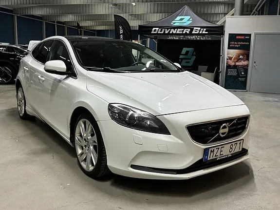 Volvo V40 2013 photo 3