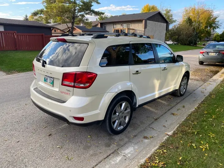 Dodge Journey 2013 photo 3