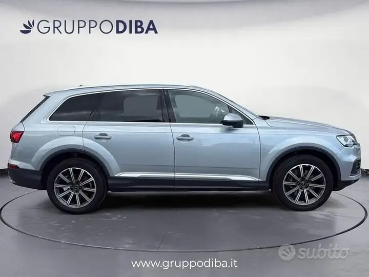 Audi Q7 2022 photo 4