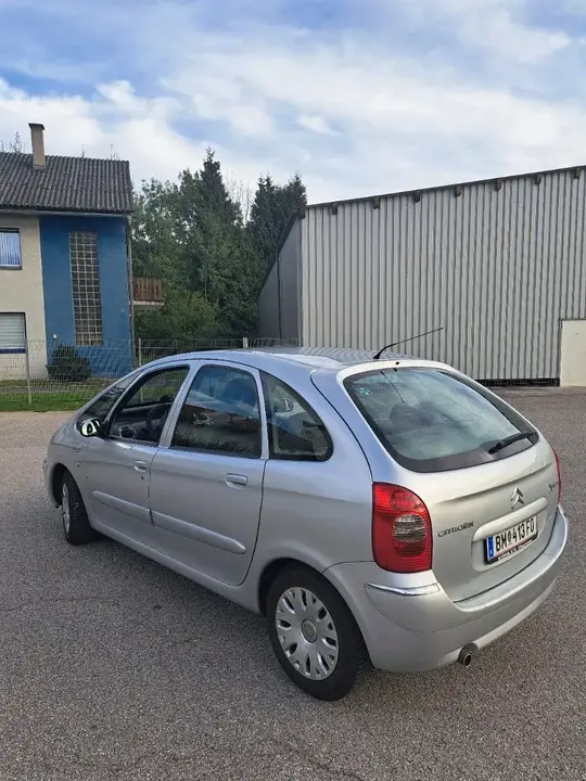 Citroen Xsara Picasso 2009 photo 3