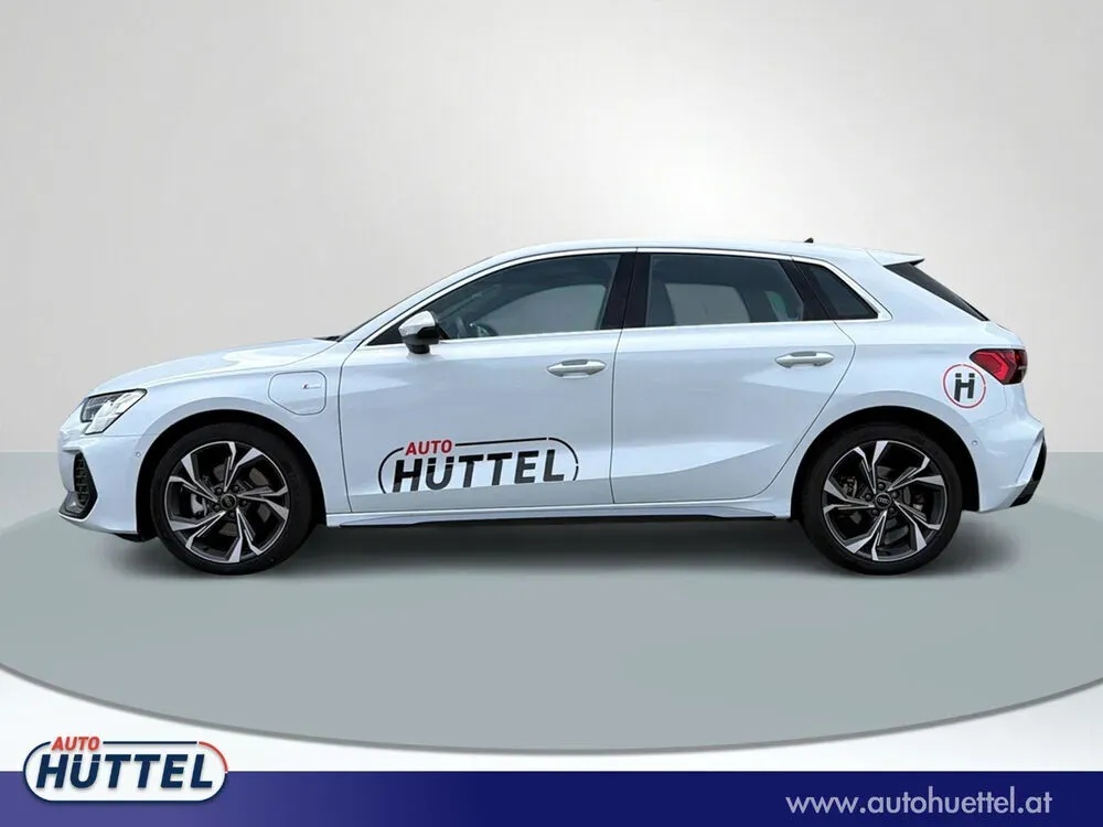 Audi A3 2025 photo 3