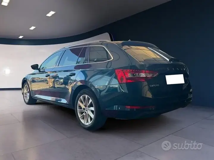 Skoda Superb 2022 photo 5