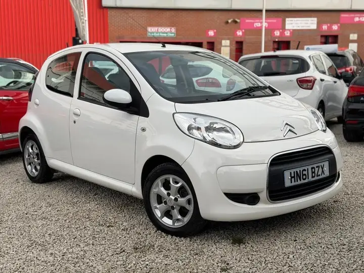 Citroen C1 2011 photo 2
