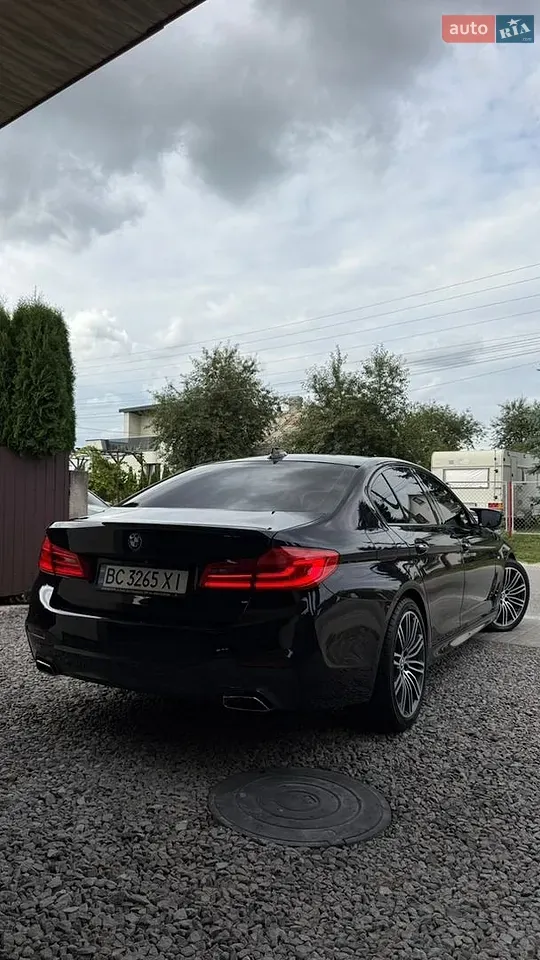 BMW 5 Series 2017 photo 4