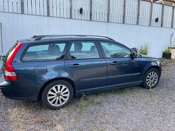 Volvo V50 2005 photo 2