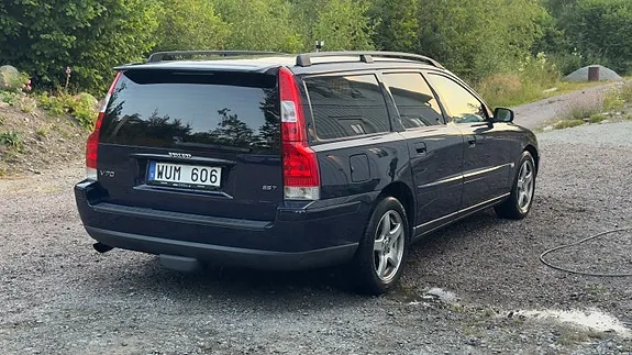 Volvo V70 2005 photo 2