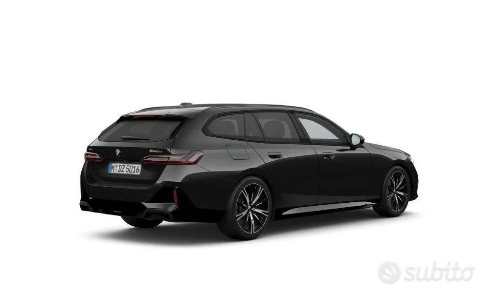 BMW 5 Series photo 2