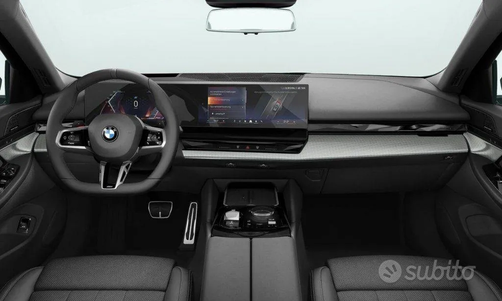 BMW 5 Series photo 3