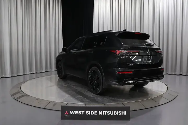 Mitsubishi Outlander 2026 photo 4