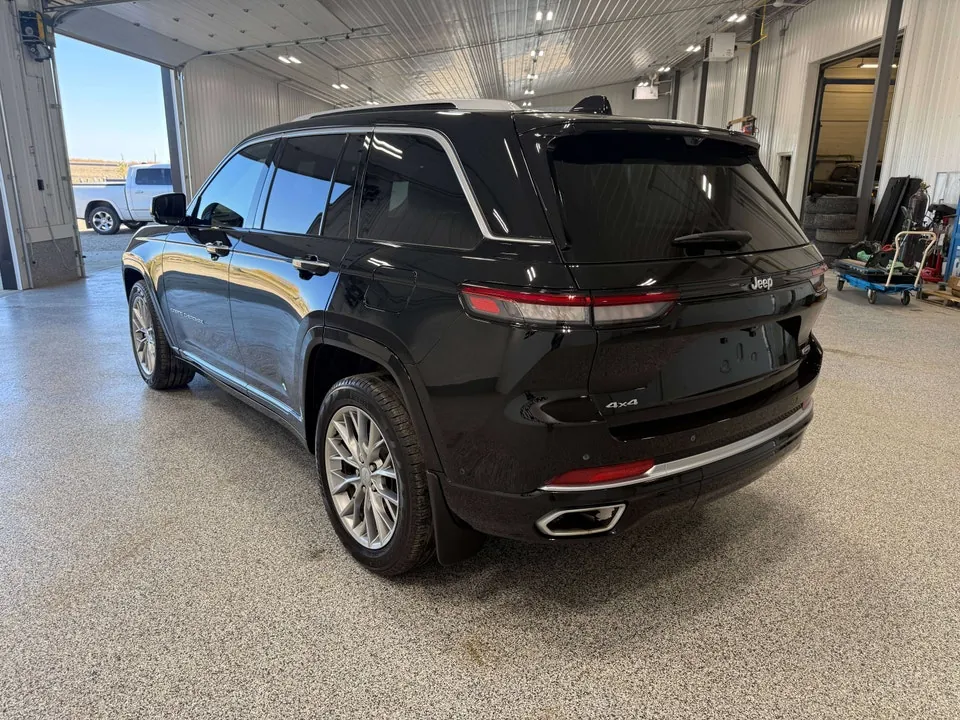 Jeep Grand Cherokee 2023 photo 5