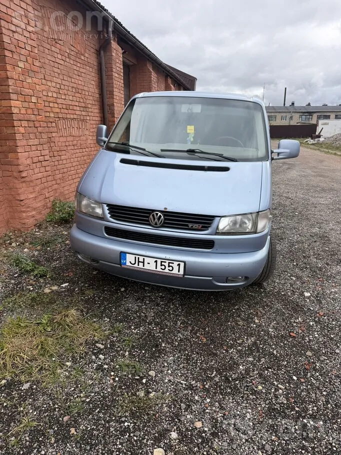 Volkswagen Caravelle