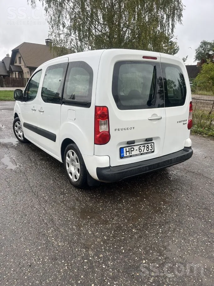 Peugeot Partner 2011 photo 3