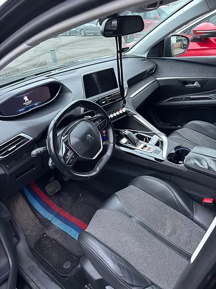 Peugeot 3008 2017 photo 2
