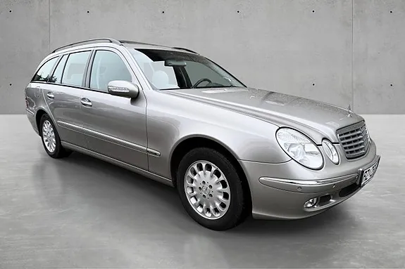 Mercedes-Benz E200 2003 photo 3