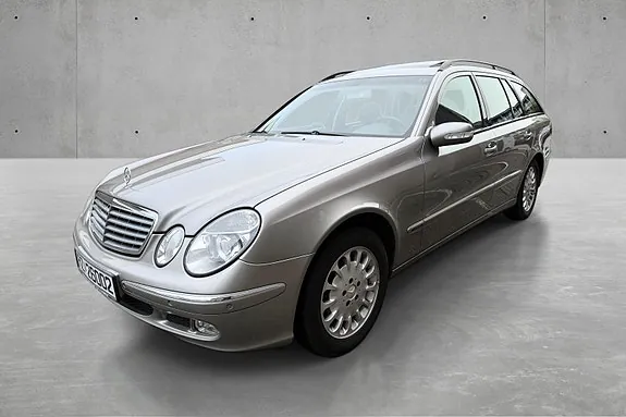Mercedes-Benz E200