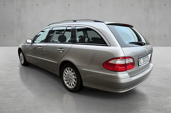 Mercedes-Benz E200 2003 photo 5