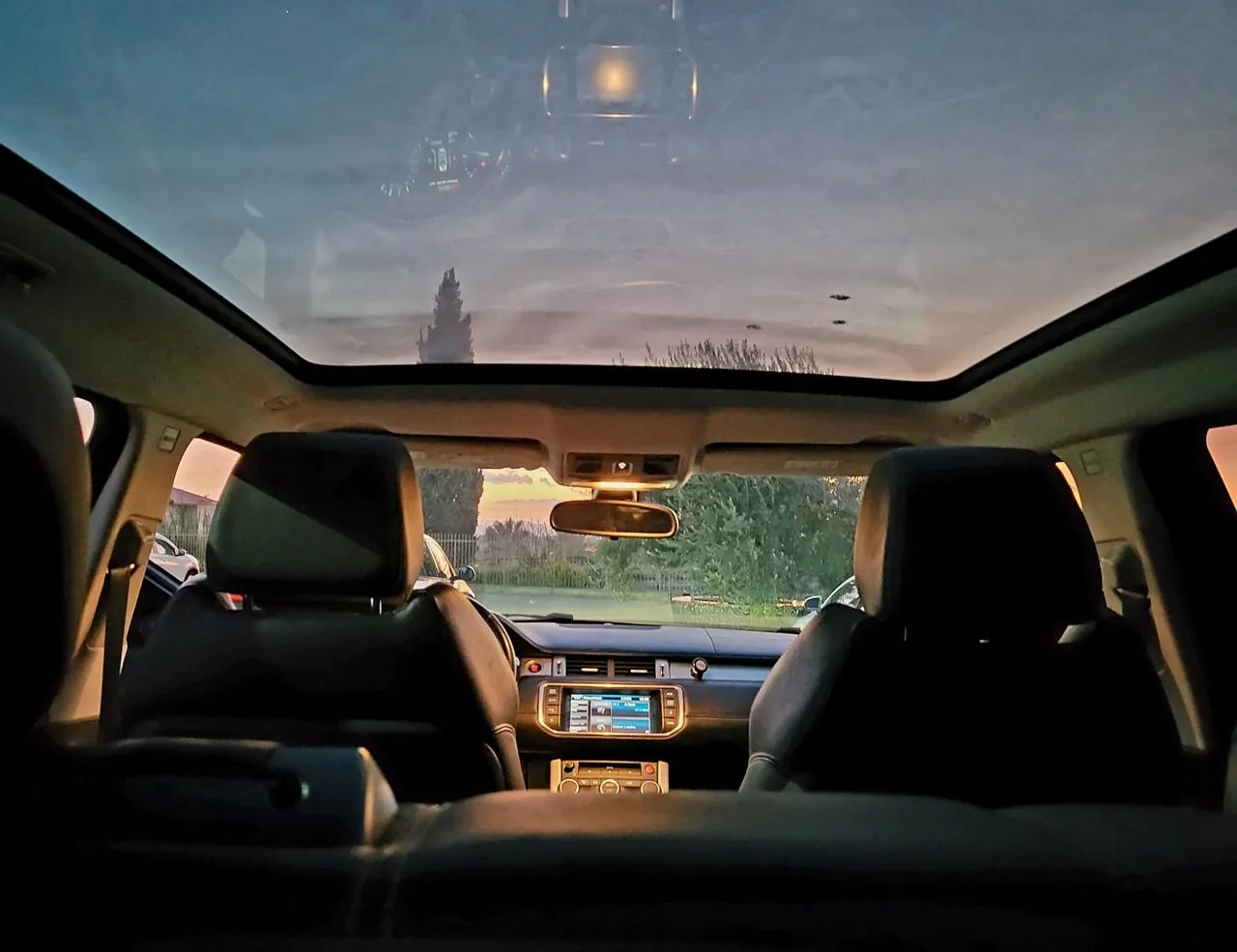 Land Rover Range Rover Evoque 2012 photo 5