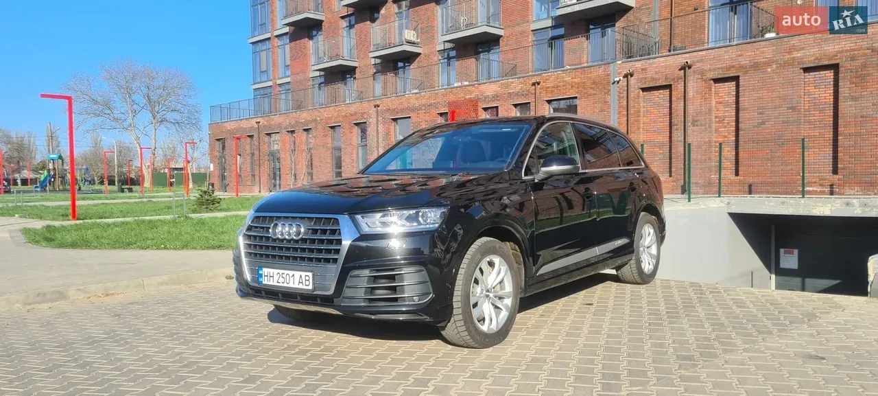 Audi Q7 2016 photo 4