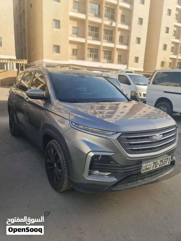 Chevrolet Captiva 2023 photo 2