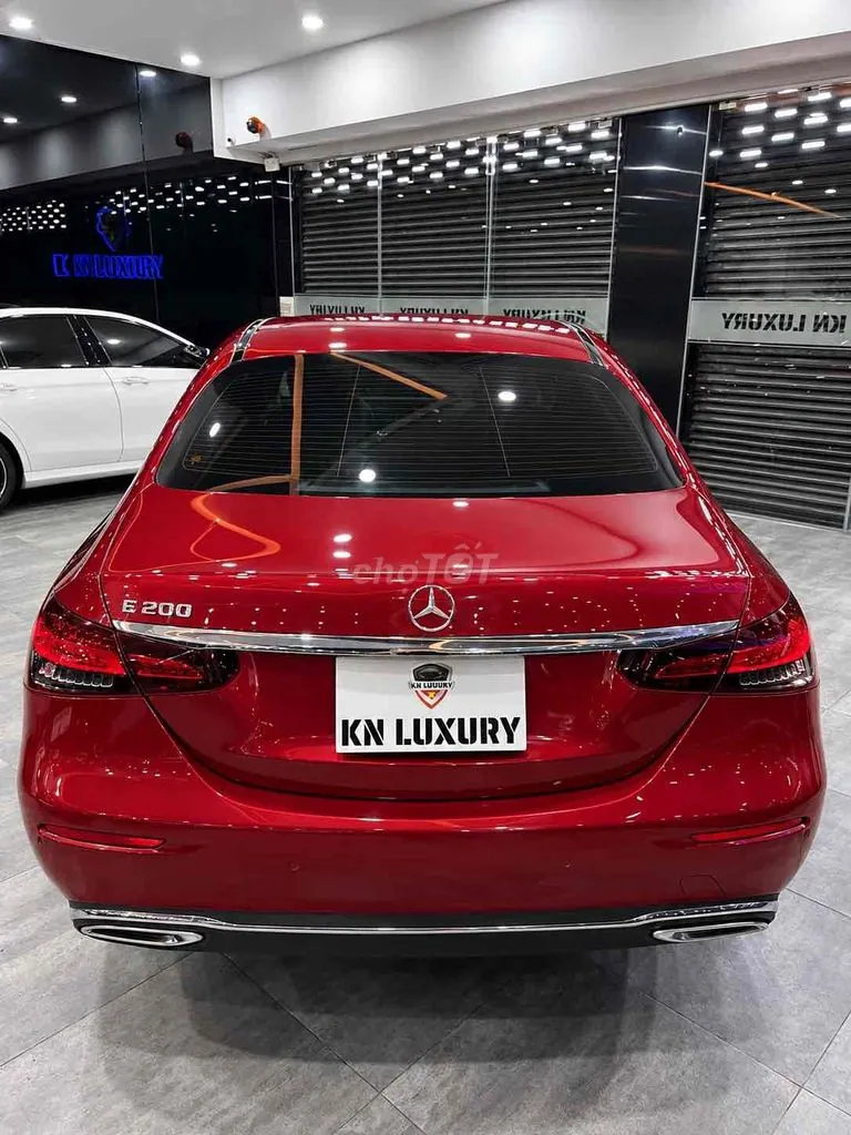 Mercedes-Benz E-Class 2023 photo 5