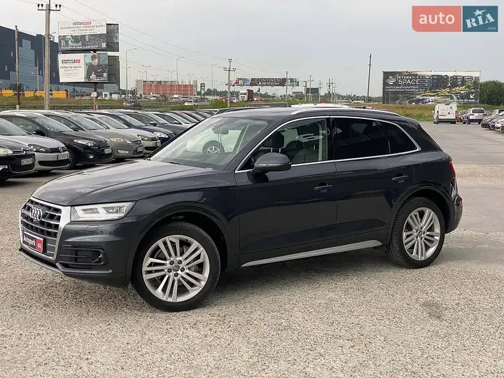 Audi Q5 2018 photo 2