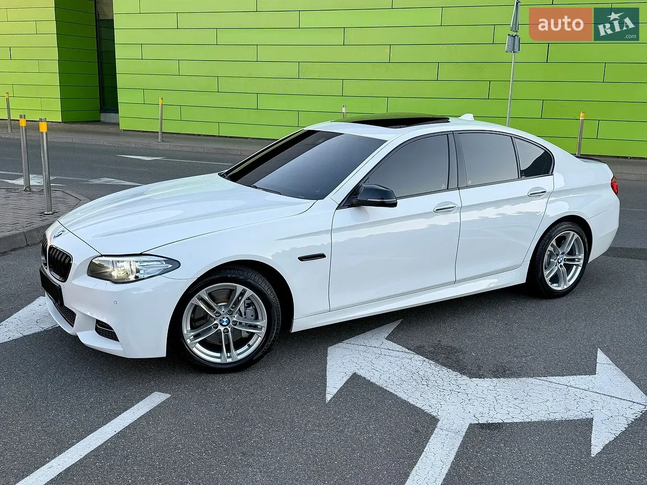 BMW 5 Series 2014 photo 3