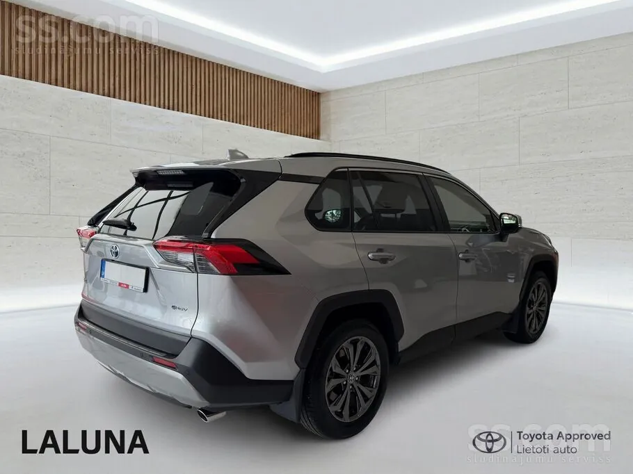 Toyota Rav4 2025 photo 2