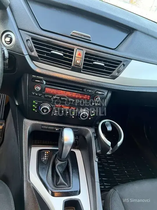 BMW X1 2012 photo 5