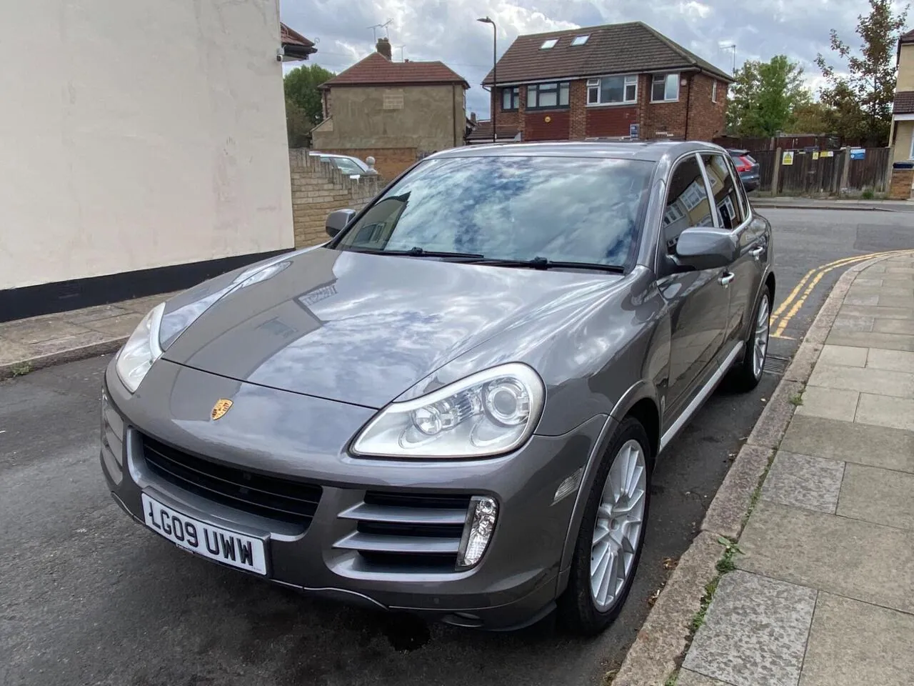 Porsche Cayenne 2009 photo 2