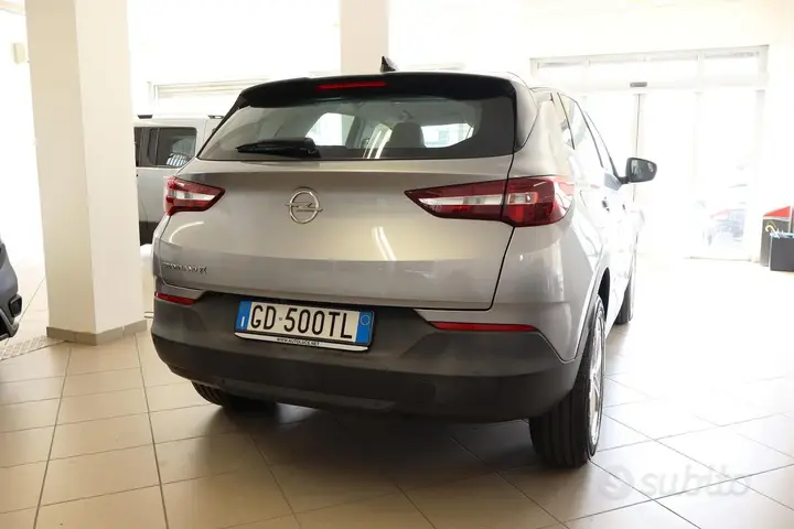 Opel Grandland X 2020 photo 3