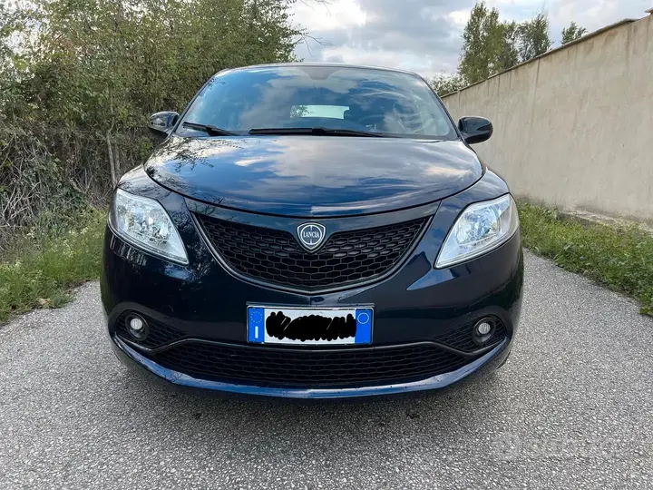 Lancia Ypsilon 2021 photo 3